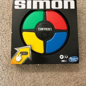 Hasbro Simon Game - Vibrant Red, Green, Yellow, Blue